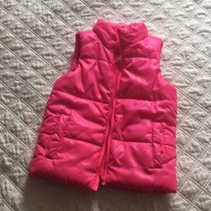 8/10 pink puffer vest